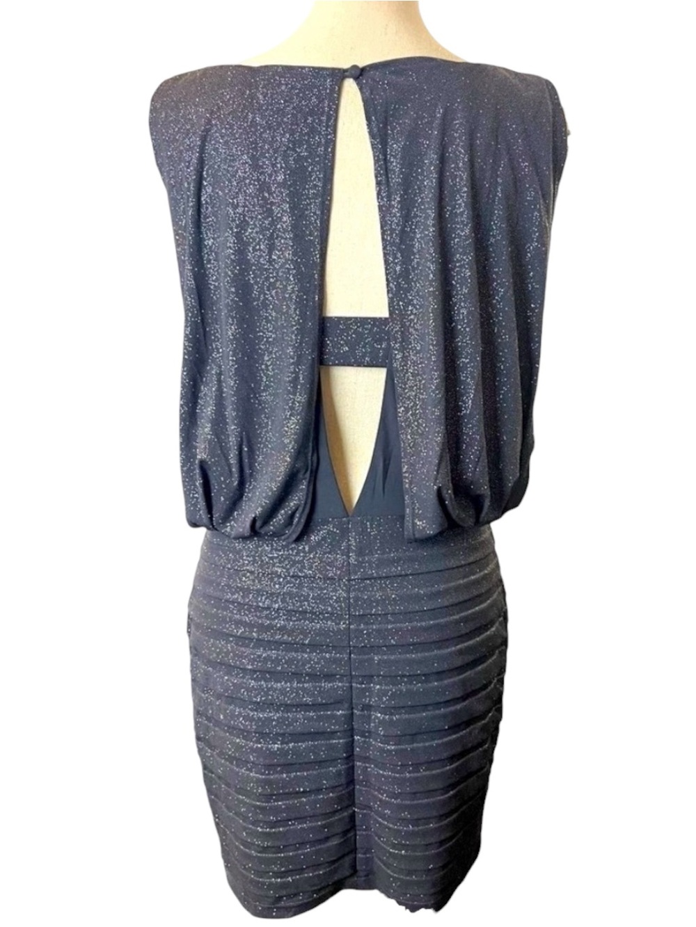 Xscape Grey/Silver Sparkle Sleeveless Stretch Blouson Lined Mini Dress (M)